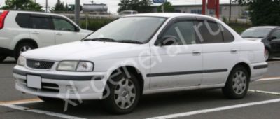 Автостекло Nissan Sunny B15